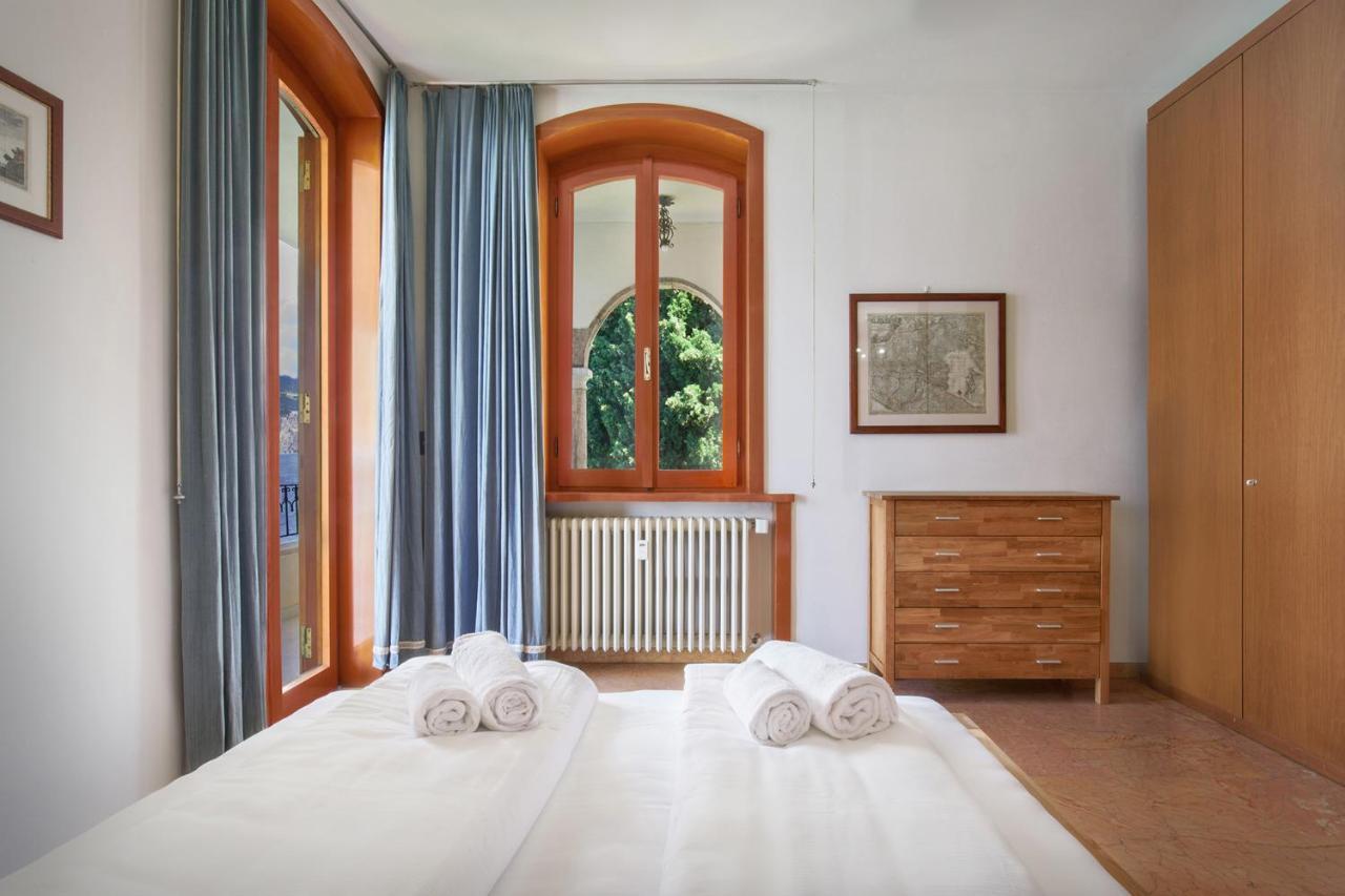 Villa Francesca-Grande Appartamento In Riva Al Lago เบรนโซเน ซูล การ์ดา ภายนอก รูปภาพ